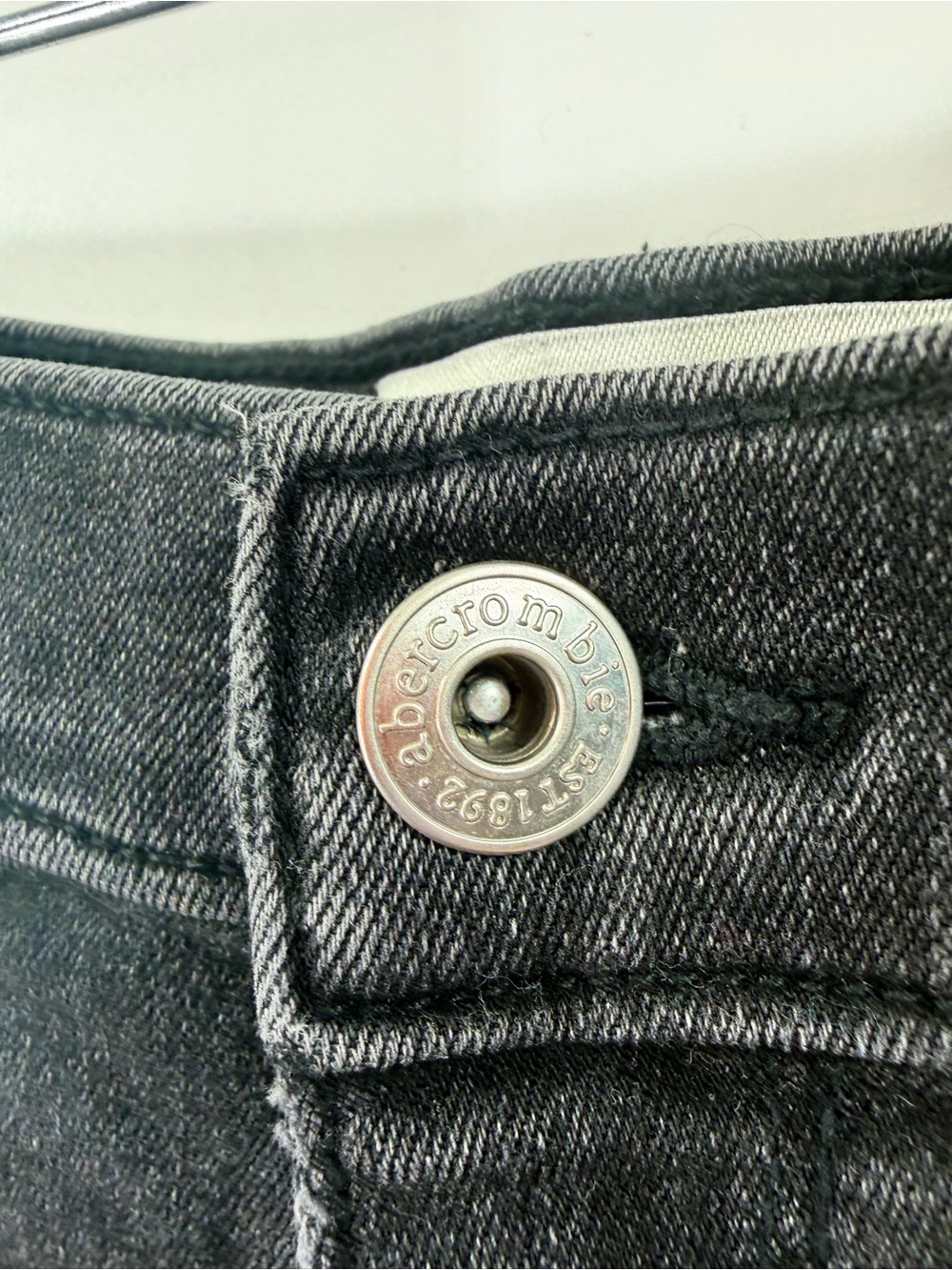 EUC Abercrombie Kids Black Wash Low Rise Midi Shorts - Picture 3 of 6